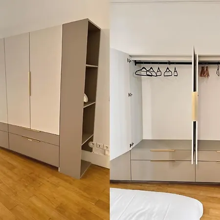 Quiet Cocoon In The Downtown